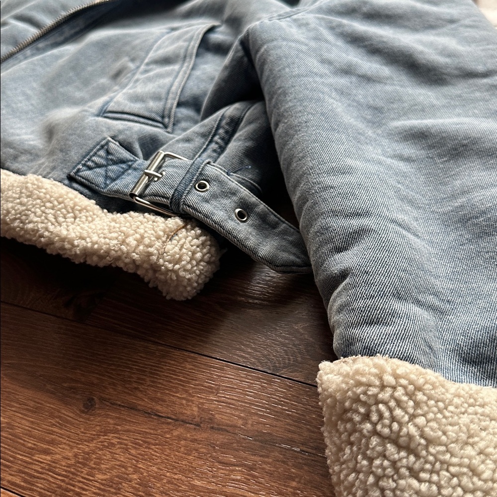 ZARA Faux Shearling Biker Denim Jacket. Oversized. Large. - Picture 4 of 8